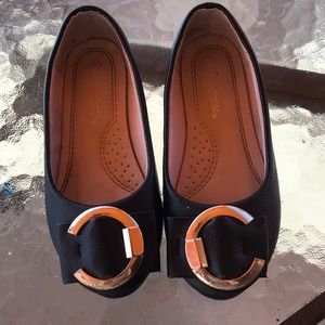 Gently used girls flats 5/$25 3/$15
